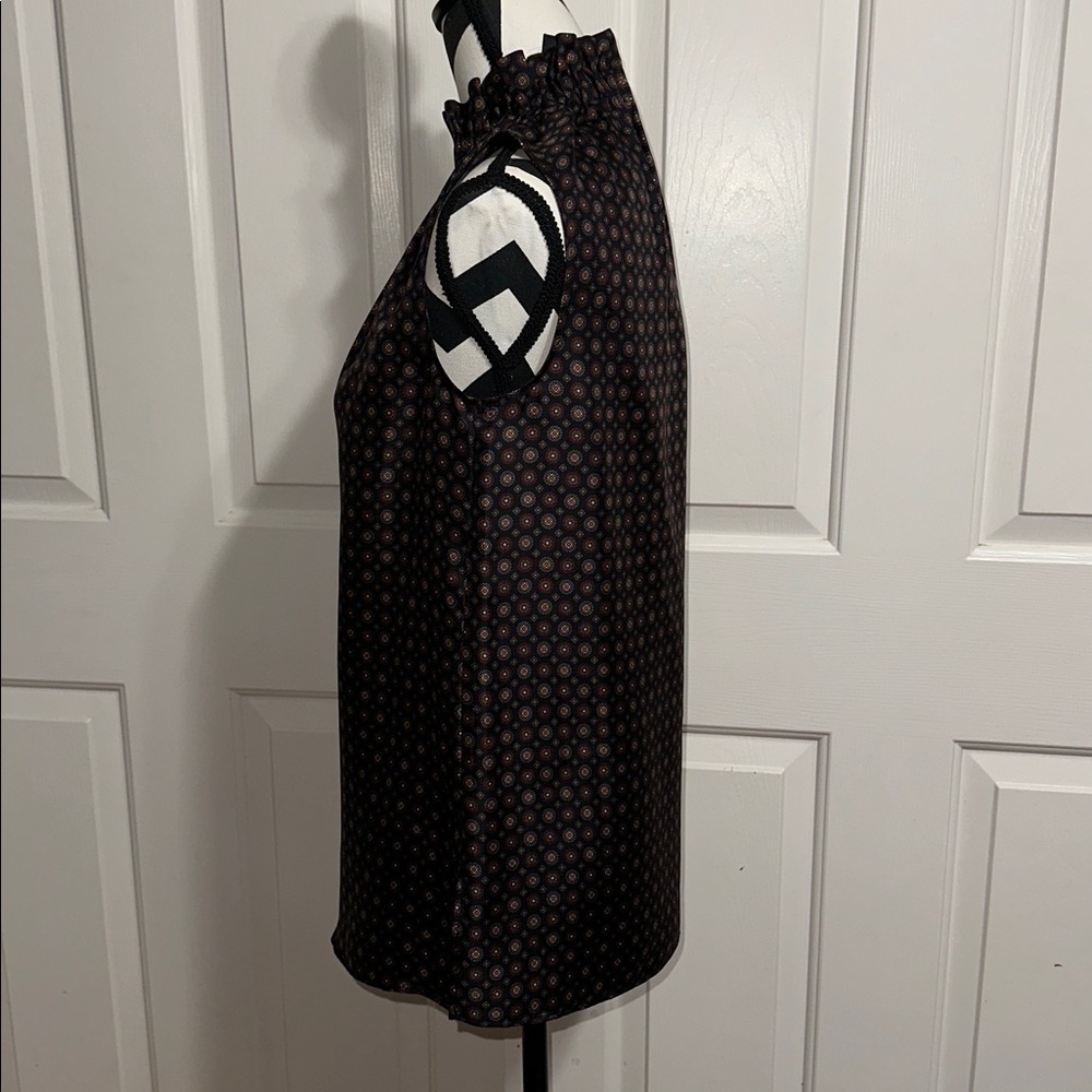 Lafayette 148 New York Black Sleeveless High-Neck Patterned Blouse - Picture 3 of 6